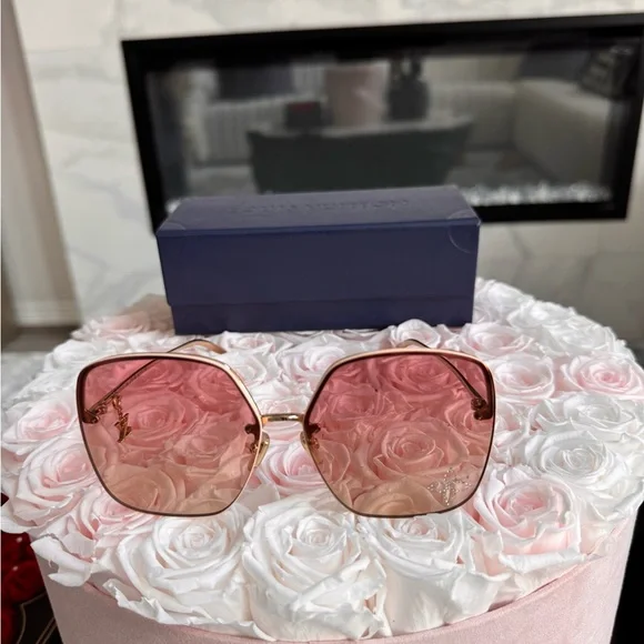 Louis Vuitton Glam Square sunglasses - Picture 7 of 10
